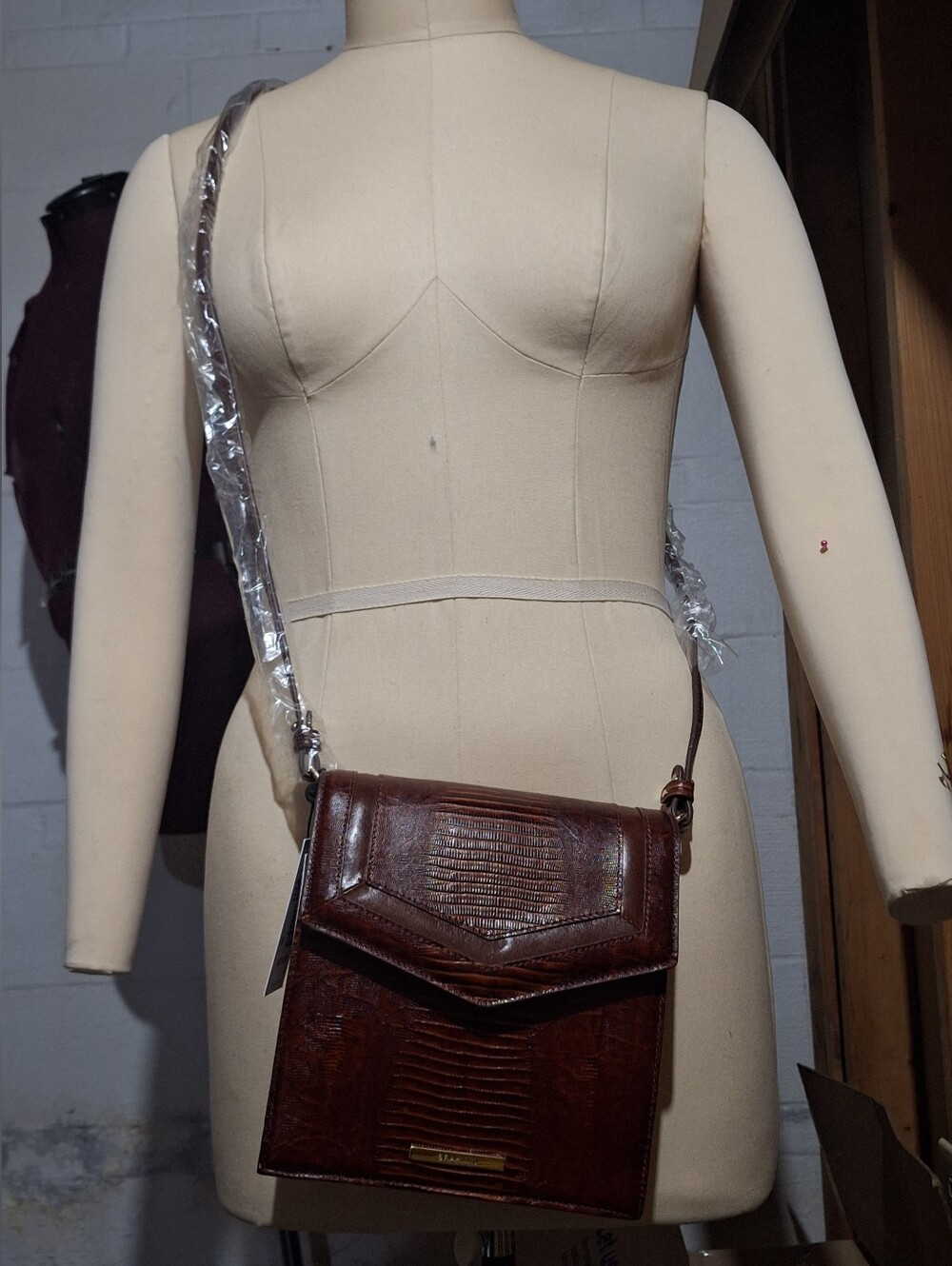 Vintage Brahmin Kimmie Crossbody Cogan Leather Bag w/ Built-in Wallet NWT